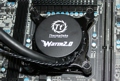 L'overclock  di serie con il cooler a liquido all-in-one Water 2.0 Performer di Thermaltake