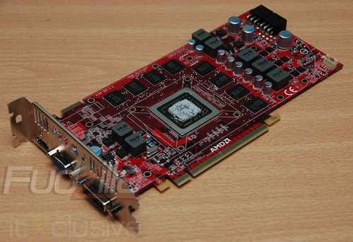 Immagine pubblicata in relazione al seguente contenuto: MSI risponde alla Atomic HD 4890 Vapor-X con la R4890 Cyclone | Nome immagine: news10325_2.jpg