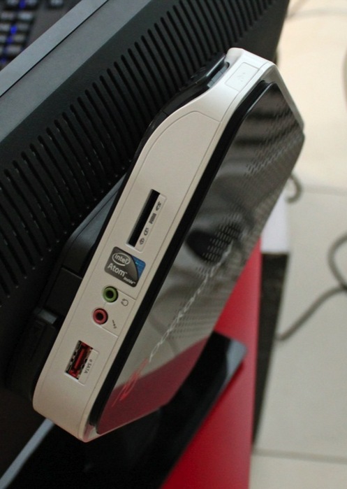 Immagine pubblicata in relazione al seguente contenuto: In arrivo da Packard Bell il nettop NVIDIA Ion-based iMax mini | Nome immagine: news10544_2.jpg