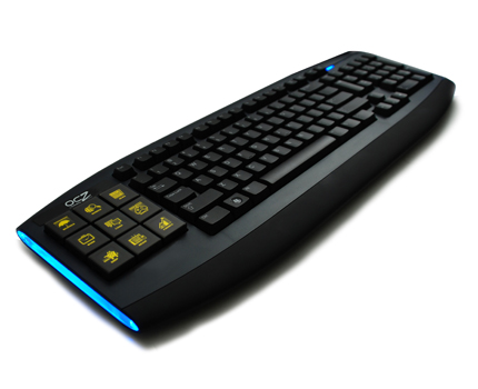 Immagine pubblicata in relazione al seguente contenuto: OCZ Technology annuncia la tastiera Sabre OLED per il gaming | Nome immagine: news10780_1.jpg