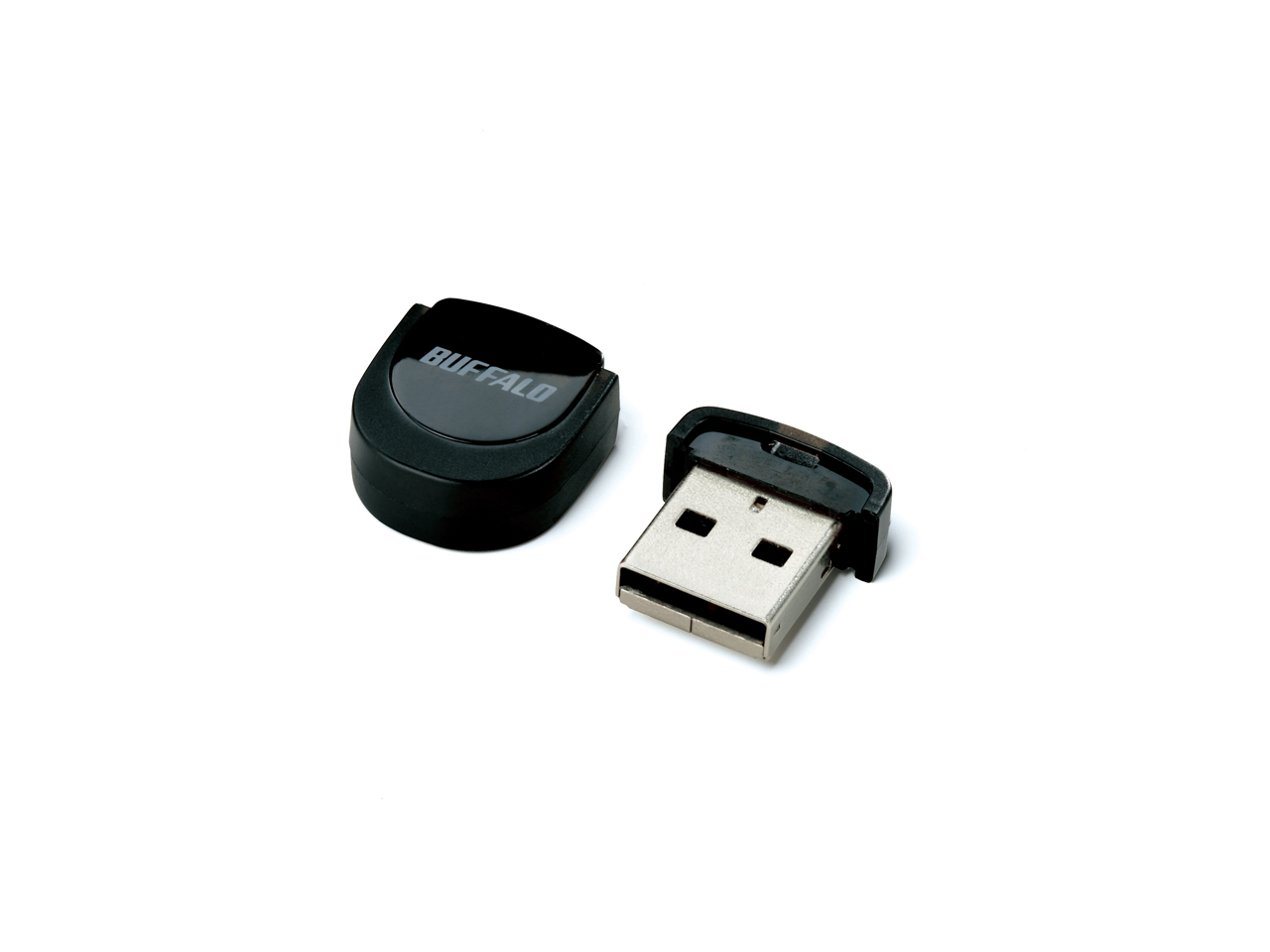 Immagine pubblicata in relazione al seguente contenuto: Buffalo lancia i drive USB RUF2 PS dalle dimensioni ridottissime | Nome immagine: news10810_2.jpg