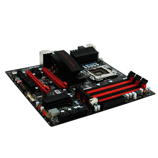 Immagine pubblicata in relazione al seguente contenuto: EVGA presenta la mobo X58 SLI Micro per le cpu Intel Core i7 | Nome immagine: news10868_4.jpg