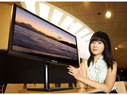 Immagine pubblicata in relazione al seguente contenuto: Samsung commercializza i monitor professionali SyncMaster 80 | Nome immagine: news10981_1.jpg