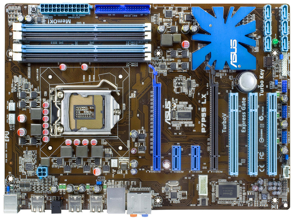Immagine pubblicata in relazione al seguente contenuto: ASUS realizza la P7P55 LX per soluzioni LGA-1156 a basso costo | Nome immagine: news11554_1.jpg