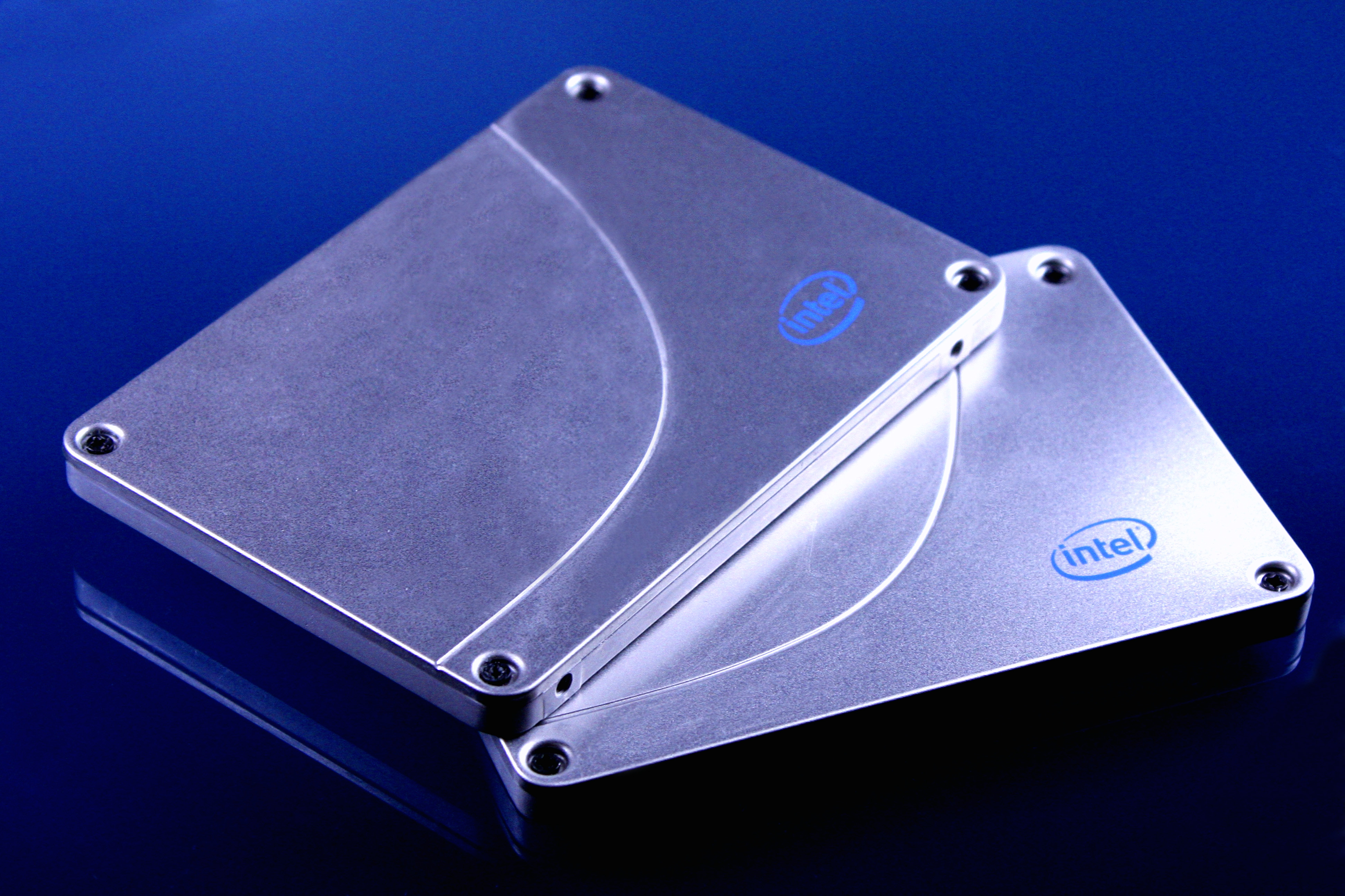 Immagine pubblicata in relazione al seguente contenuto: Intel rilascia la Solid-State Drive Toolbox per gli SSD X25-M | Nome immagine: news11782_1.jpg
