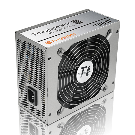 Immagine pubblicata in relazione al seguente contenuto: Thermaltake annuncia la gamma di alimentatori Toughpower XT | Nome immagine: news12389_1.jpg