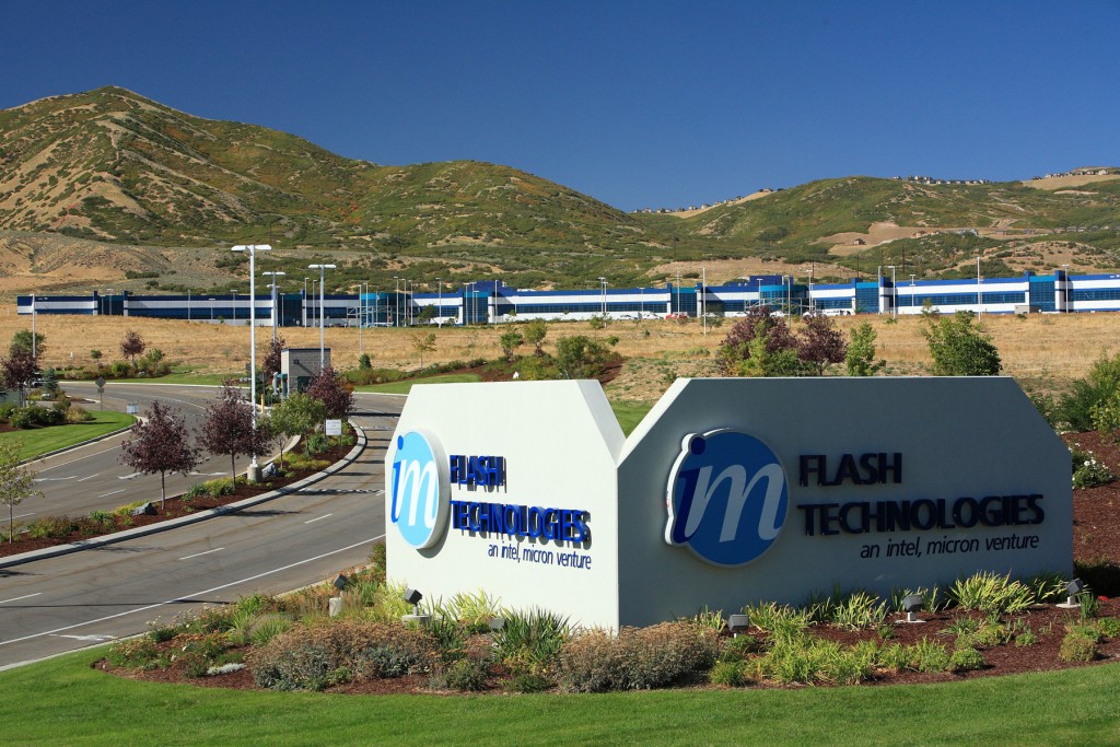 Immagine pubblicata in relazione al seguente contenuto: Intel e Micron definiscono il processo di fabbricazione a 25nm | Nome immagine: news12413_1.jpg
