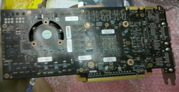 Immagine pubblicata in relazione al seguente contenuto: NVIDIA, in rete le foto della card GeForce GTX 470 reference | Nome immagine: news12625_2.jpg