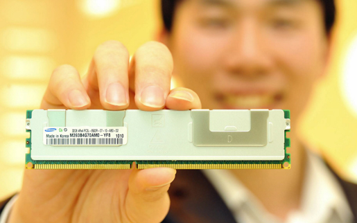 Immagine pubblicata in relazione al seguente contenuto: Samsung annuncia i primi moduli di RAM con capacit di 32GB | Nome immagine: news12819_1.jpg