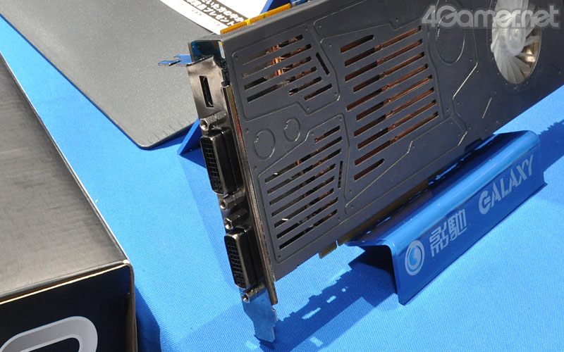 Immagine pubblicata in relazione al seguente contenuto: Da Galaxy una GeForce GTX 470 single-slot con Vapor Chamber | Nome immagine: news13200_4.jpg