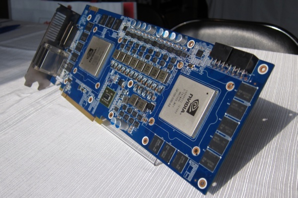 Immagine pubblicata in relazione al seguente contenuto: E' di Galaxy la prima GeForce dual-gpu con chip grafici Fermi | Nome immagine: news13268_3.jpg