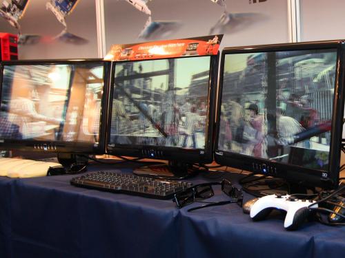 Immagine pubblicata in relazione al seguente contenuto: SAPPHIRE mostra il 3D gaming multi-monitor con ATI Eyefinity | Nome immagine: news13425_1.jpg