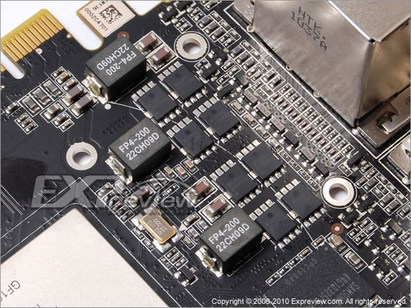 Immagine pubblicata in relazione al seguente contenuto: Zotac realizza la video card dual-gpu GeForce GTX 460 X2 | Nome immagine: news14091_3.jpg