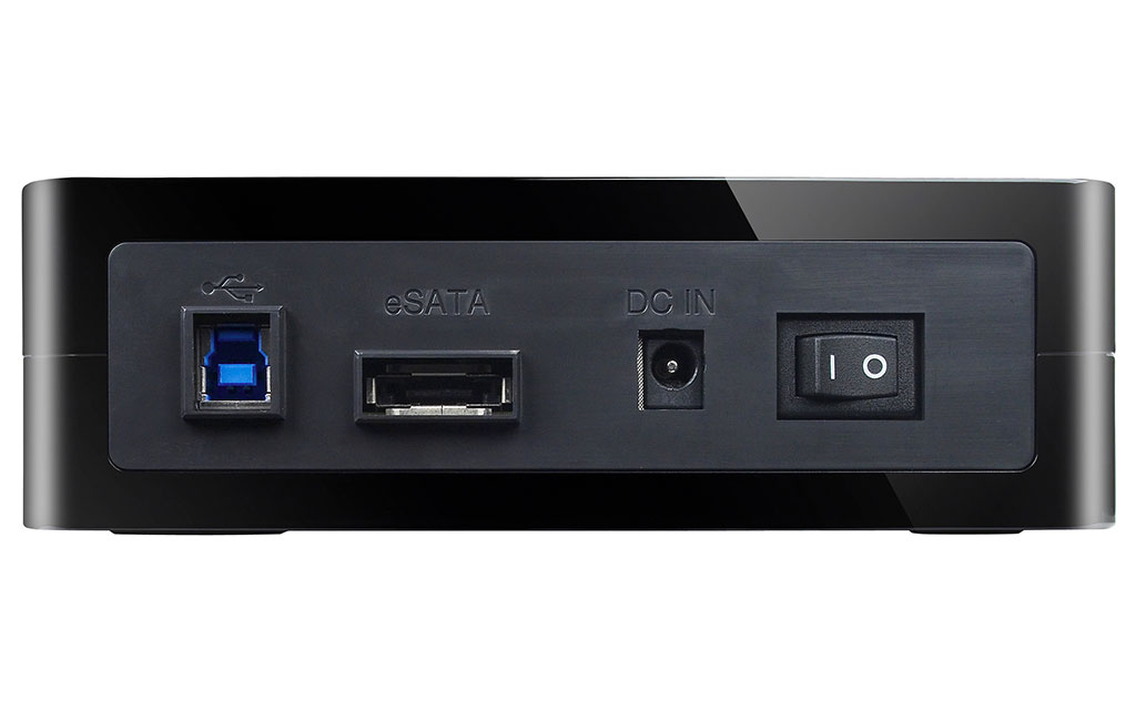 Immagine pubblicata in relazione al seguente contenuto: Plextor lancia il burner Blu-ray esterno USB 3.0 PX-LB950UE | Nome immagine: news14608_3.jpg