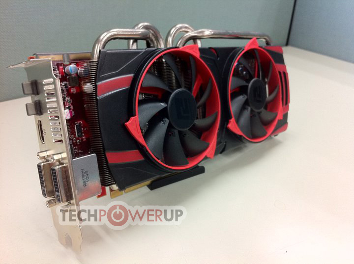 Immagine pubblicata in relazione al seguente contenuto: Foto della video card high-end PowerColor HD 6950 Vortex Edition | Nome immagine: news14949_1.jpg