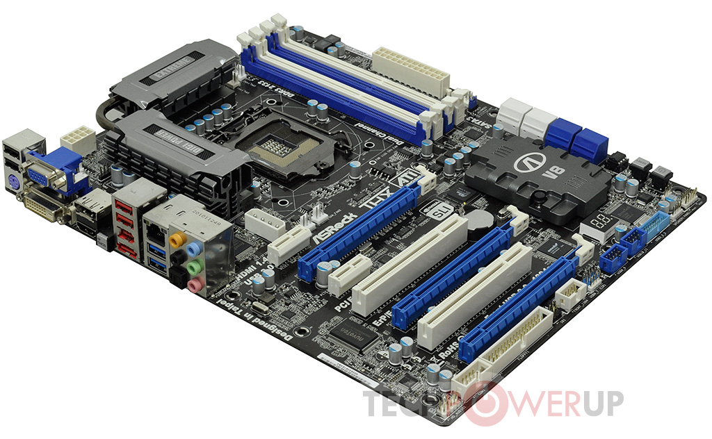 Immagine pubblicata in relazione al seguente contenuto: Foto e specifiche della motherboard Z68 Extreme4 di ASRock | Nome immagine: news15014_1.jpg