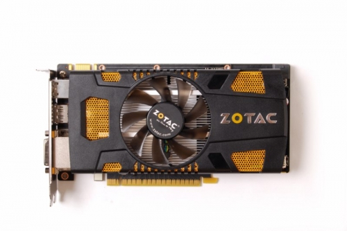 Immagine pubblicata in relazione al seguente contenuto: ZOTAC annuncia la video card GeForce GTX 550 Ti Multiview | Nome immagine: news15283_1.jpg