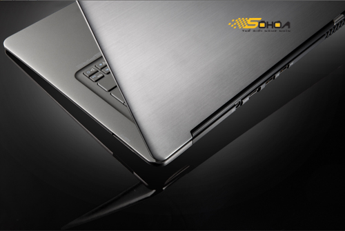 Immagine pubblicata in relazione al seguente contenuto: Foto dell'Aspire 3951, il rivale dei MacBook Air in arrivo da Acer | Nome immagine: news15529_3.jpg