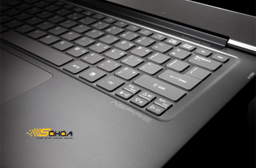Immagine pubblicata in relazione al seguente contenuto: Foto dell'Aspire 3951, il rivale dei MacBook Air in arrivo da Acer | Nome immagine: news15529_5.jpg