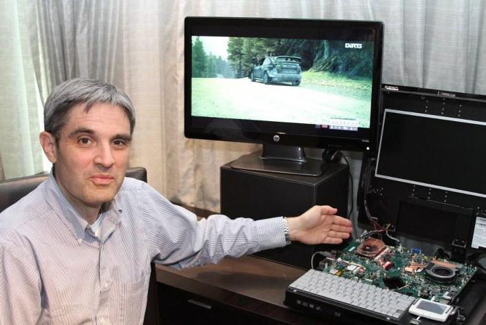Immagine pubblicata in relazione al seguente contenuto: AMD mostra la sua prima gpu a 28nm mentre esegue DiRT 3 | Nome immagine: news15679_3.jpg