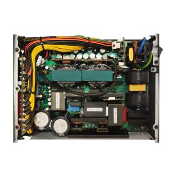 Immagine pubblicata in relazione al seguente contenuto: Thermaltake annuncia l'alimentatore Toughpower XT 1275W | Nome immagine: news15740_3.jpg