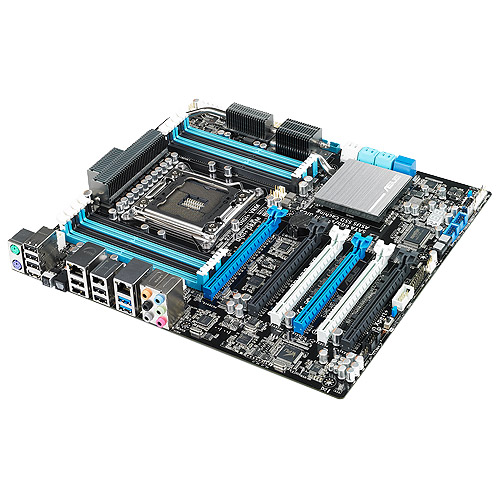 Immagine pubblicata in relazione al seguente contenuto: Sul mercato europeo la motherboard high-end ASUS P9X79 WS | Nome immagine: news16160_1.jpg