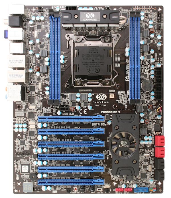 Media asset in full size related to 3dfxzone.it news item entitled as follows: SAPPHIRE annuncia la motherboard SAPPHIRE Pure Black X79N | Image Name: news16421_1.jpg