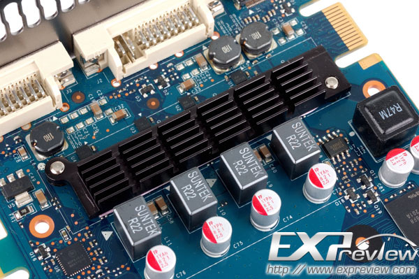 Immagine pubblicata in relazione al seguente contenuto: Foto della video card GeForce GTX 560 SE prodotta da Inno3D | Nome immagine: news16816_4.jpg