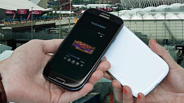 Media asset in full size related to 3dfxzone.it news item entitled as follows: Il Galaxy S III nero arriva a ottobre con uno storage interno di 64GB | Image Name: news17860_samsung-galaxy-s-iii-black_2.jpg