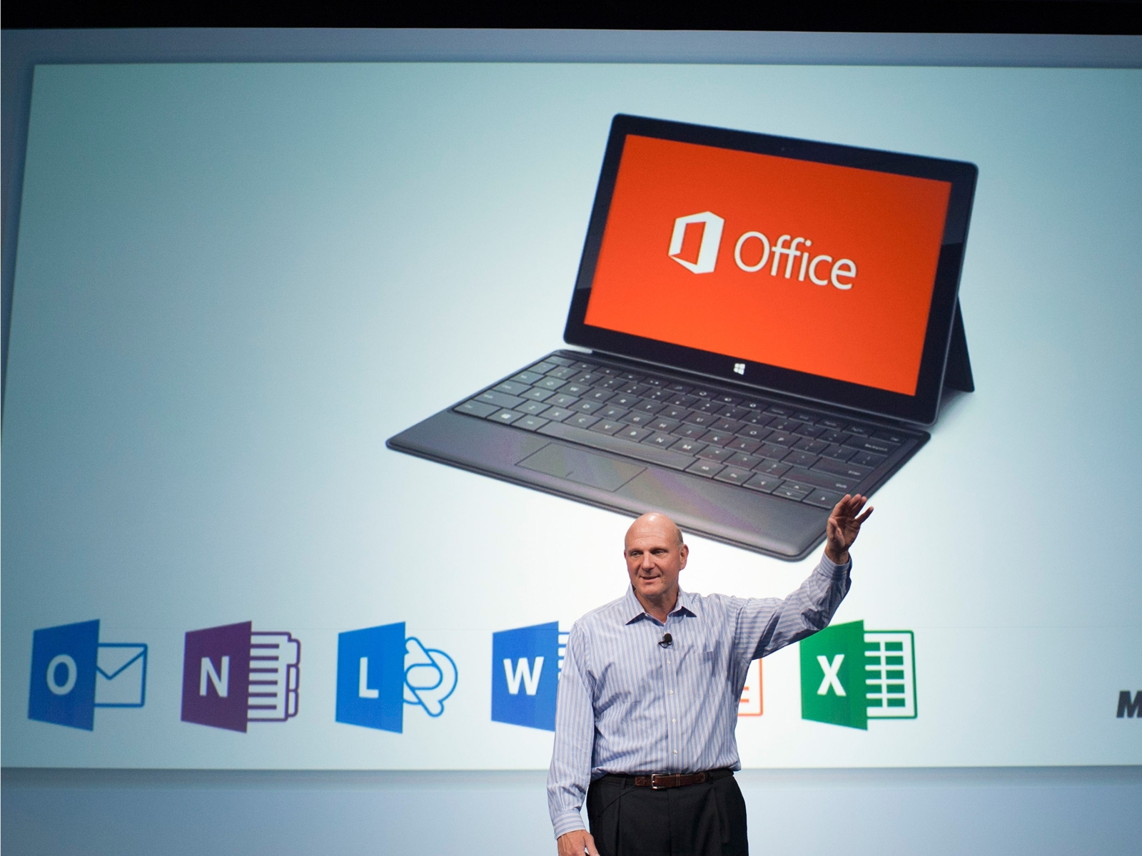 Immagine pubblicata in relazione al seguente contenuto: Microsoft annuncia la disponibilit della release RTM di Office 2013 | Nome immagine: news18238_Office-2013_1.jpg