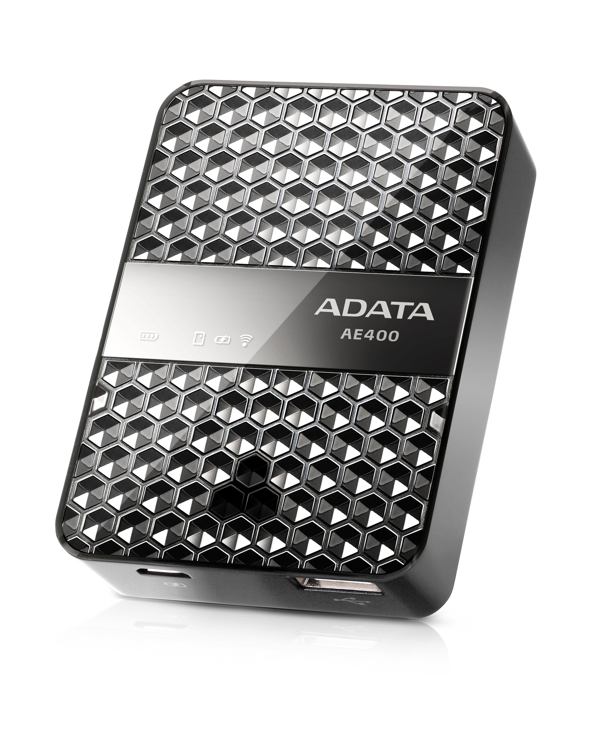 Immagine pubblicata in relazione al seguente contenuto: Da ADATA il card reader e caricatore wireless DashDrive Air AE400 | Nome immagine: news18978_A-data_AE400_1.jpg