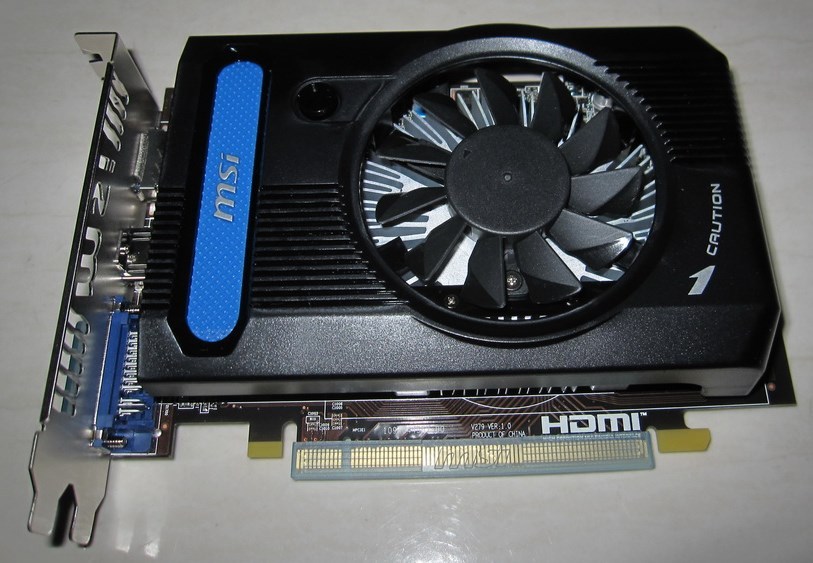 Immagine pubblicata in relazione al seguente contenuto: Foto e benchmark della video card Radeon HD 7730 di MSI | Nome immagine: news19437_MSI-Radeon-HD-7730_1.jpg