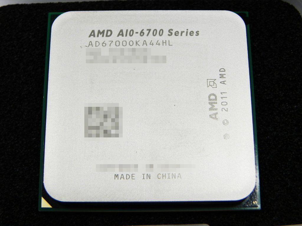 Immagine pubblicata in relazione al seguente contenuto: Foto e specifiche delle prime APU AMD Richland per desktop | Nome immagine: news19465_APU-AMD-Richland-Desktop_2.jpg