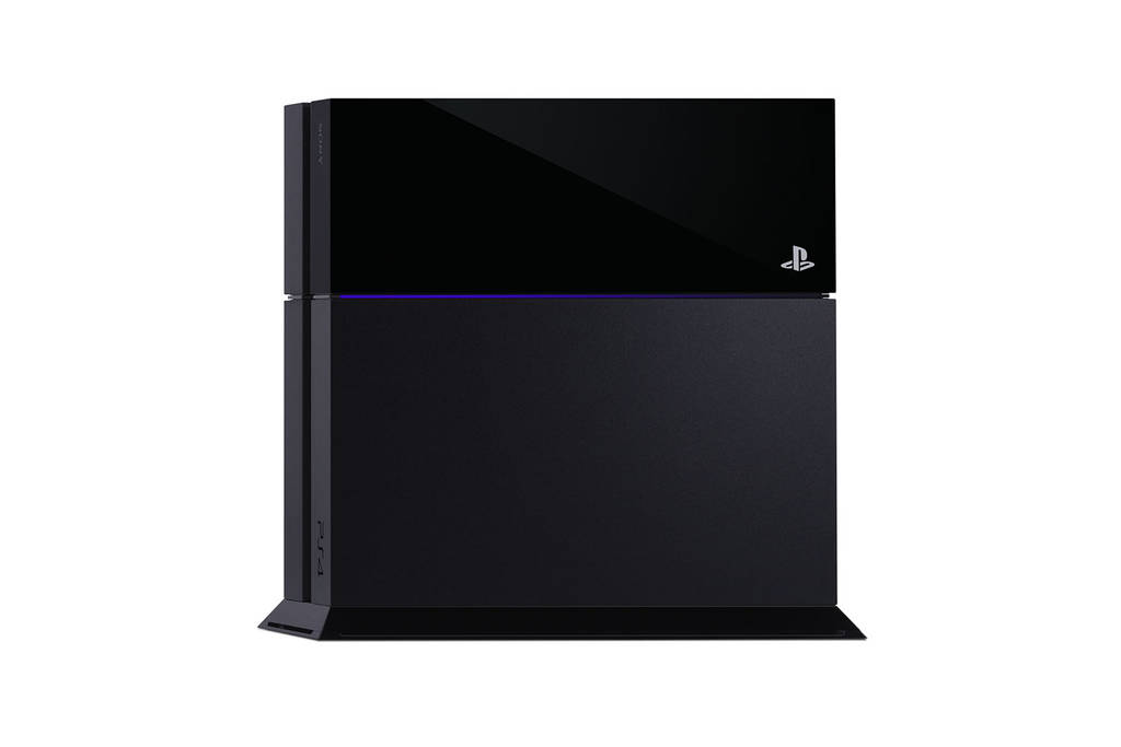 Media asset in full size related to 3dfxzone.it news item entitled as follows: Le prime foto ufficiali della console PlayStation 4 (PS4) di Sony | Image Name: news19681_foto-sony-ps4_3.jpg