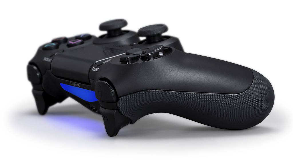 Immagine pubblicata in relazione al seguente contenuto: Le prime foto ufficiali della console PlayStation 4 (PS4) di Sony | Nome immagine: news19681_foto-sony-ps4_5.jpg