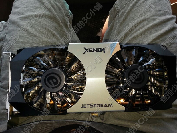Immagine pubblicata in relazione al seguente contenuto: Foto, specifiche e benchmark di una GeForce GTX 760 non reference | Nome immagine: news19765_GeForce-GTX-760-foto-e-benchmark_1.jpg