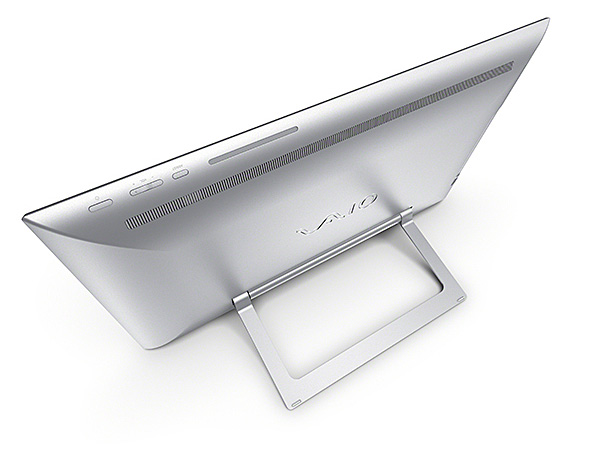 Immagine pubblicata in relazione al seguente contenuto: Sony lancia VAIO Tap 21, un tablet da 21-inch che  anche desktop | Nome immagine: news20210_Sony-VAIO-Tap-21_3.jpg