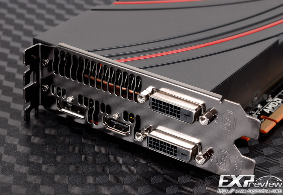 Immagine pubblicata in relazione al seguente contenuto: Book fotografico della video card Radeon R9 290X in arrivo da HIS | Nome immagine: news20215_HIS-Radeon-R9-290X_2.jpg