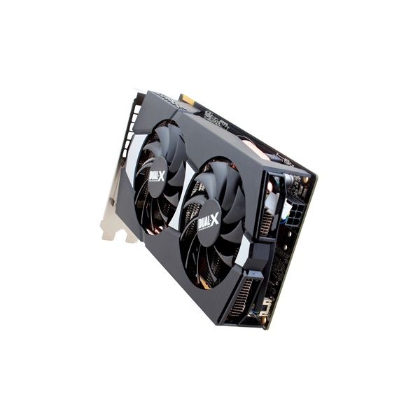 Media asset in full size related to 3dfxzone.it news item entitled as follows: Sapphire introduce la video card Radeon R9 270 Boost OC Edition | Image Name: news20423_Sapphire-Radeon-R9-270-Boost-OC-Edition_7.jpg