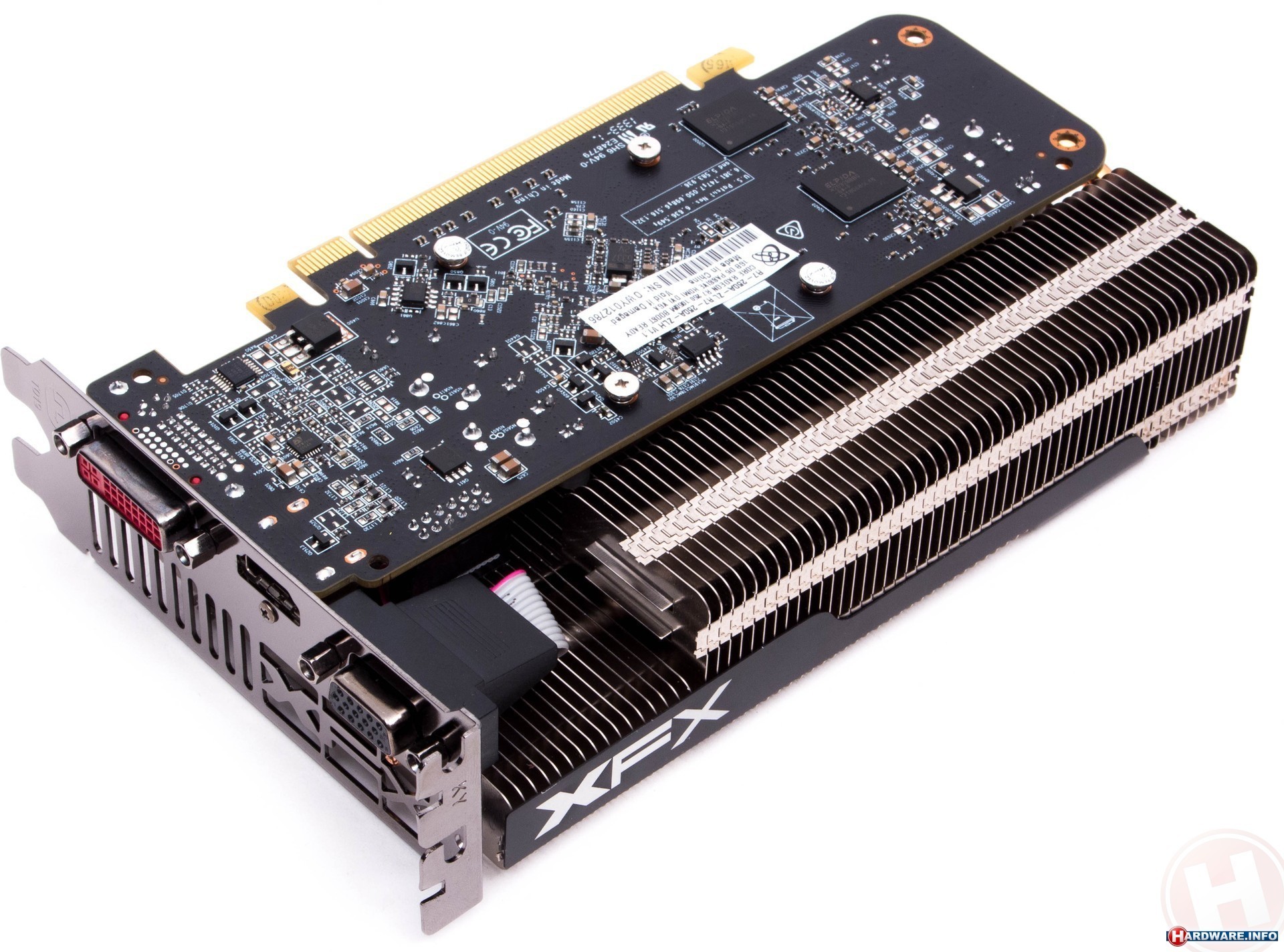 Risorsa grafica - foto, screenshot o immagine in genere - relativa ai contenuti pubblicati da amdzone.it | Nome immagine: news20475_XFX-Radeon-R7-200-Series_2.jpg