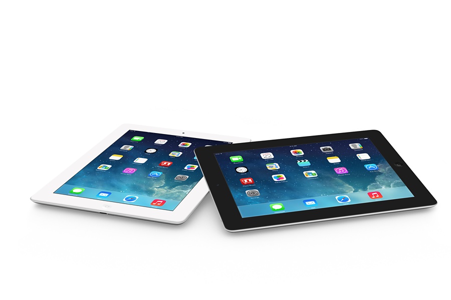 Immagine pubblicata in relazione al seguente contenuto: Apple utilizza il display Retina per tutti i nuovi iPad da 9.7-inch | Nome immagine: news20942_Apple-iPad-con-display-Retina_2.jpg