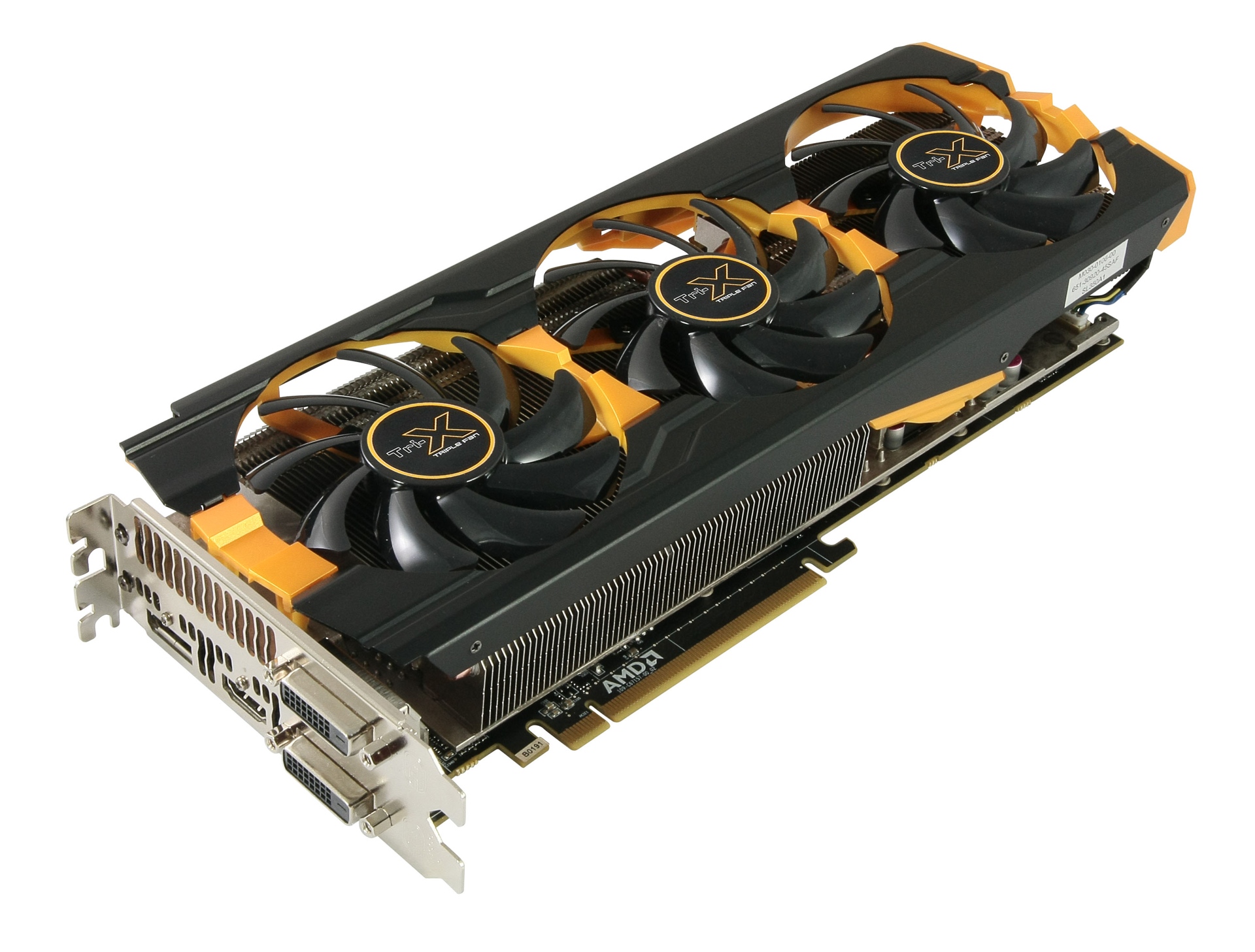 Immagine pubblicata in relazione al seguente contenuto: SAPPHIRE lancia la Radeon R9 290X Tri-X con frame buffer da 8GB | Nome immagine: news22144_SAPPHIRE-R9-290X-Tri-X-8GB_1.jpg