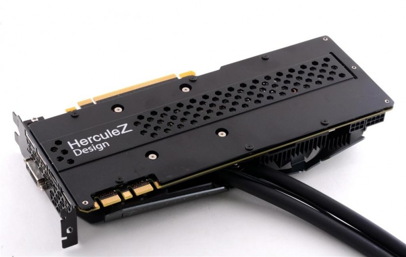 Immagine pubblicata in relazione al seguente contenuto: Inno3D iChill GeForce GTX 980 e GTX 970 Black Series Accelero Hybrid S | Nome immagine: news22327_Inno3D-iChill-GTX-Black-Series-Accelero-Hybrid-S_2.jpg