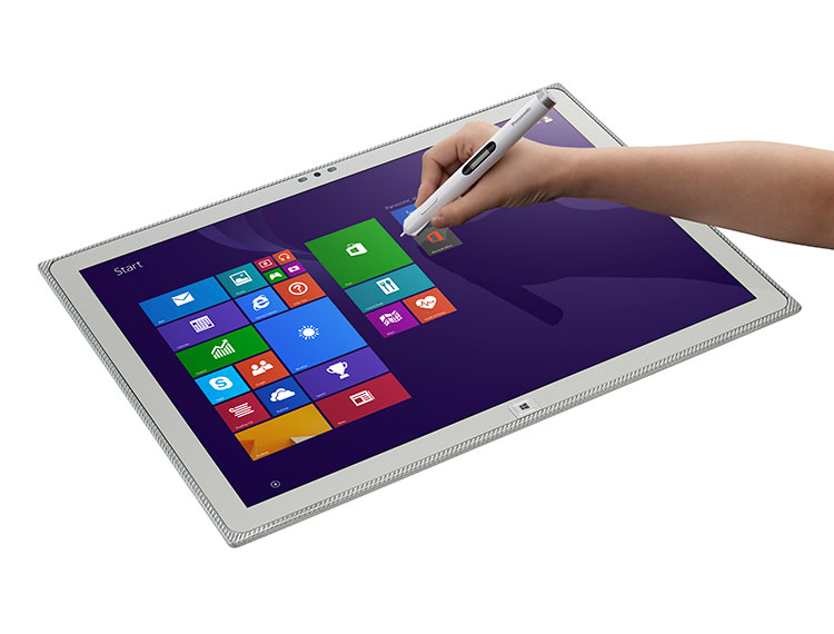 Immagine pubblicata in relazione al seguente contenuto: Panasonic annuncia due nuovi tablet da 20-inch Toughpad 4K | Nome immagine: news22478_Panasonic-20-inch-Toughpad-4K_1.jpg
