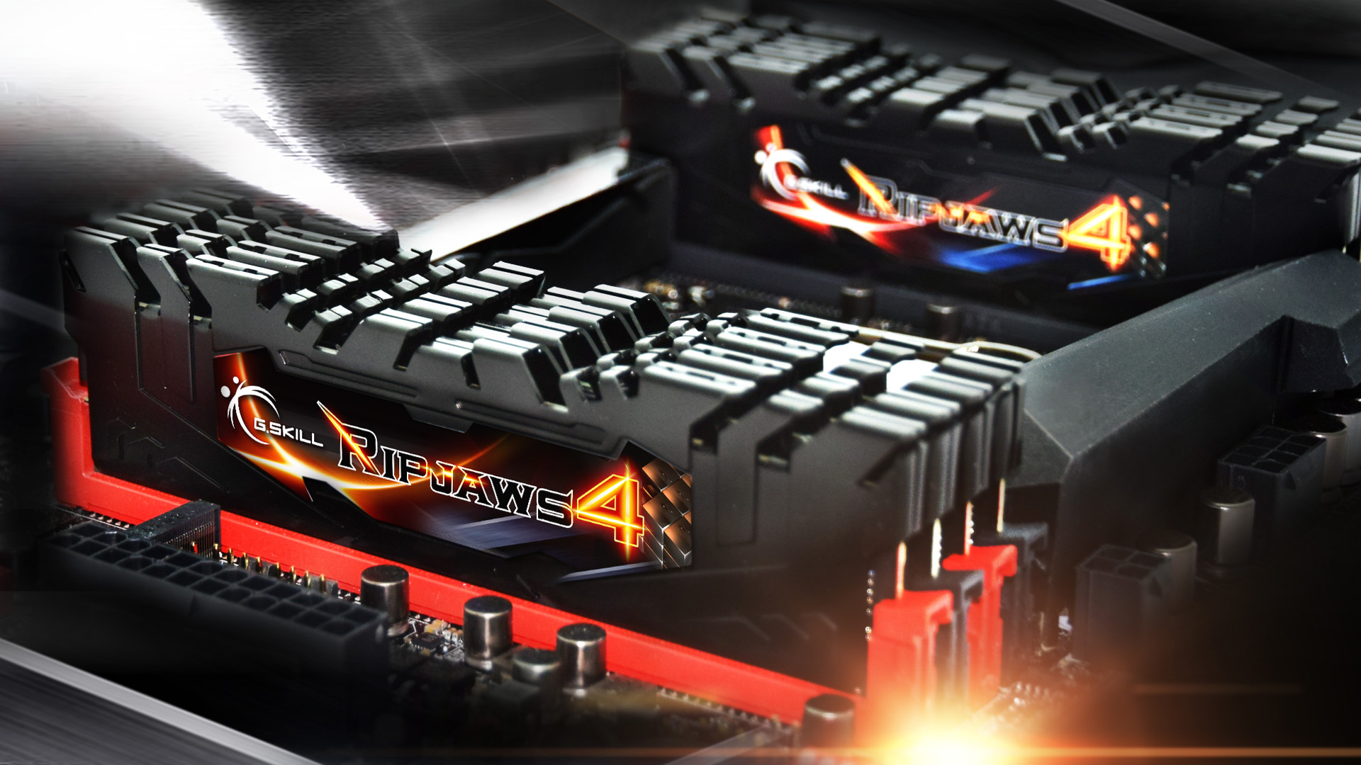 Immagine pubblicata in relazione al seguente contenuto: G.SKILL lancia un kit di DDR4 Ripjaws 4 da 128GB che lavora a 2800MHz | Nome immagine: news22515_G-SKILL-Ripjaws-4_1.jpg