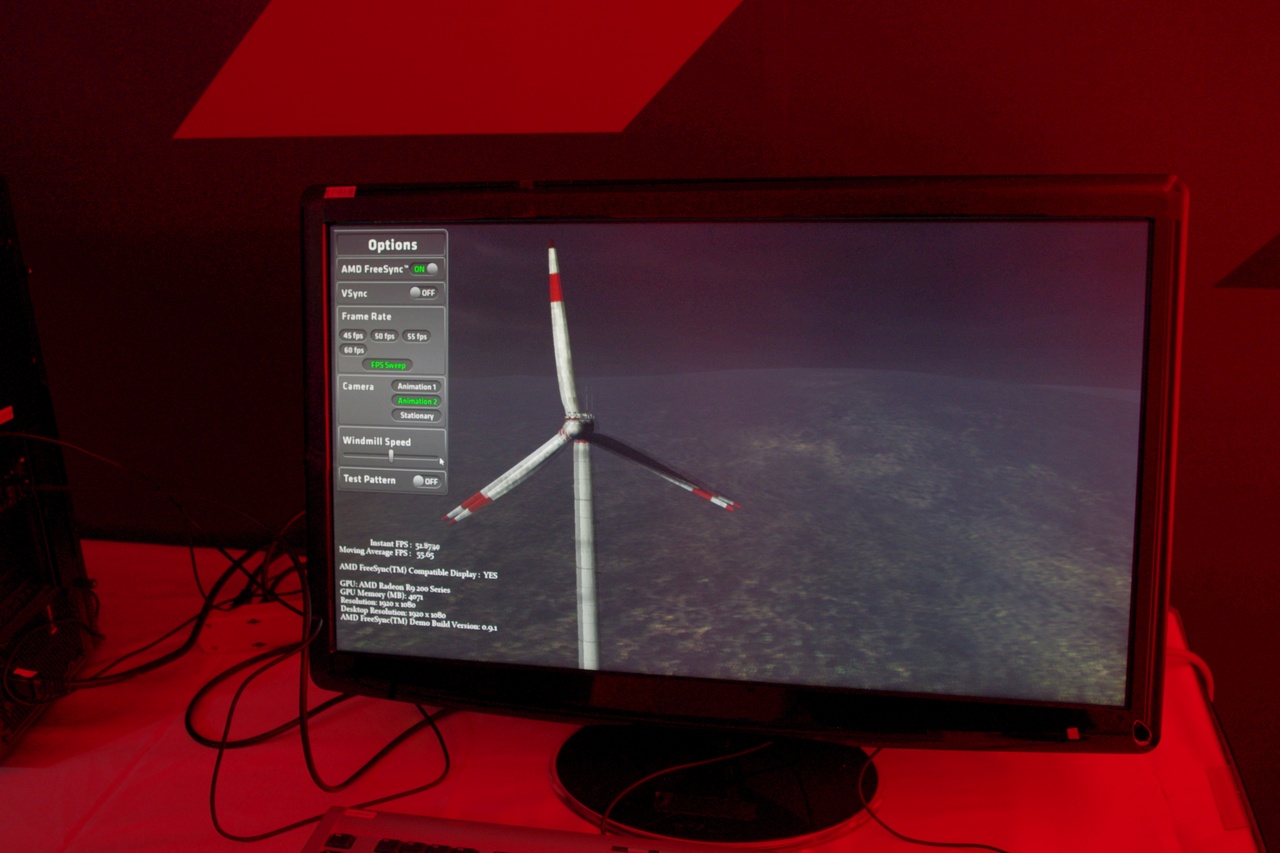 Immagine pubblicata in relazione al seguente contenuto: AMD mostra la tecnologia FreeSync in azione su connessione HDMI | Nome immagine: news22671_AMD-FreeSync-Over-HDMI_1.jpg