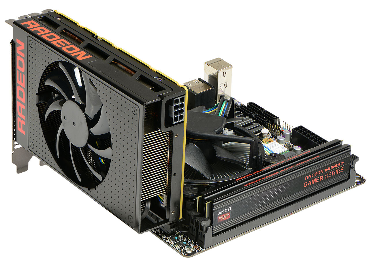 Immagine pubblicata in relazione al seguente contenuto: AMD annuncia ufficialmente la card con GPU Fiji Radeon R9 Nano | Nome immagine: news23005_AMD-Radeon-R9-Nano_5.jpg