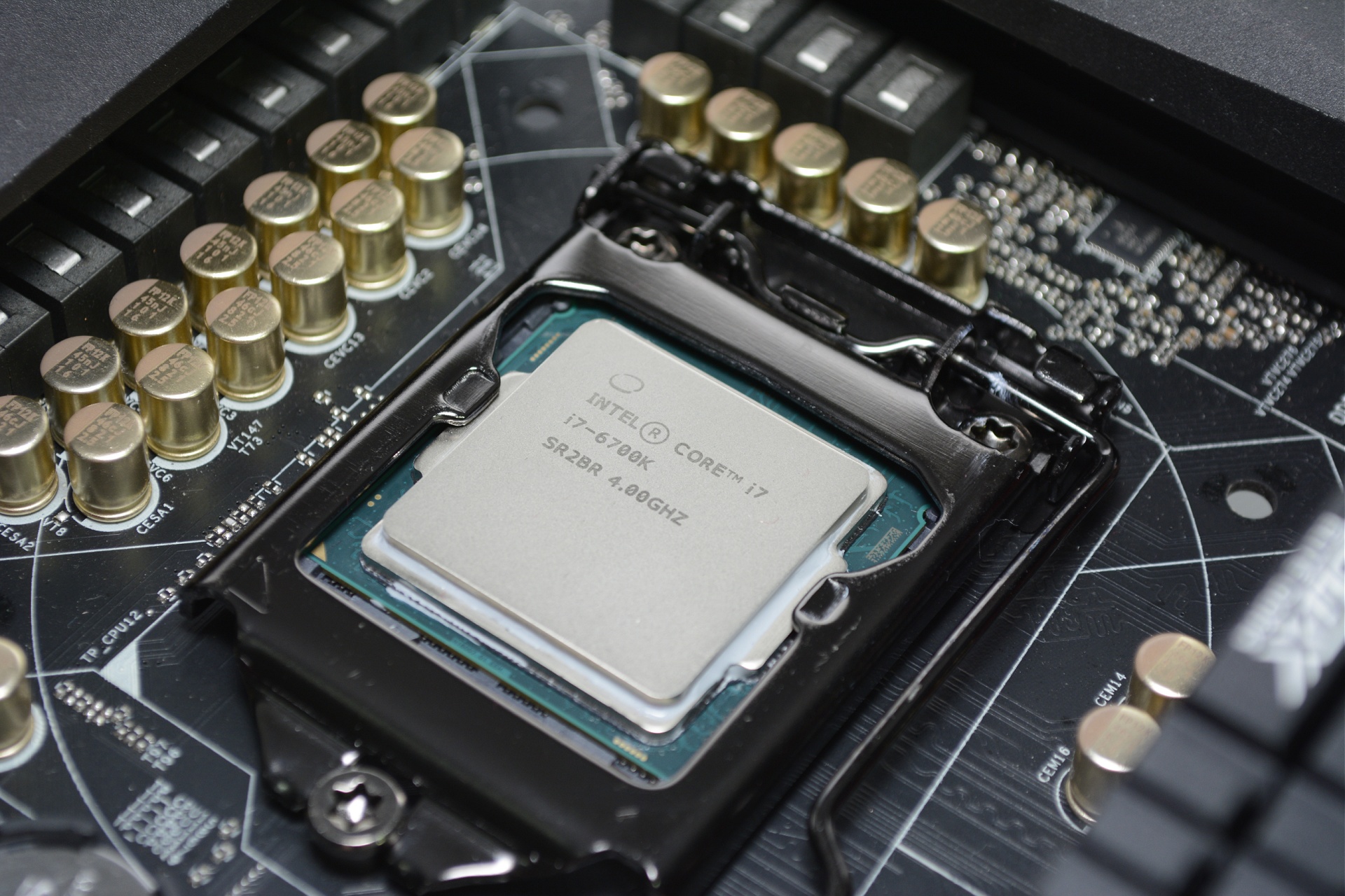 Media asset in full size related to 3dfxzone.it news item entitled as follows: Problemi di reperibilit sul mercato per la CPU Intel Core i7-6700K | Image Name: news23298_Intel-Core-i7-6700K-Skylake_1.jpg