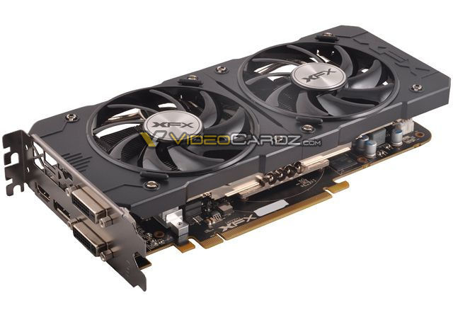 Immagine pubblicata in relazione al seguente contenuto: Foto delle Radeon R9 380X non reference di ASUS, XFX e GIGABYTE | Nome immagine: news23370_XFX-Radeon-R9-380X_1.jpg