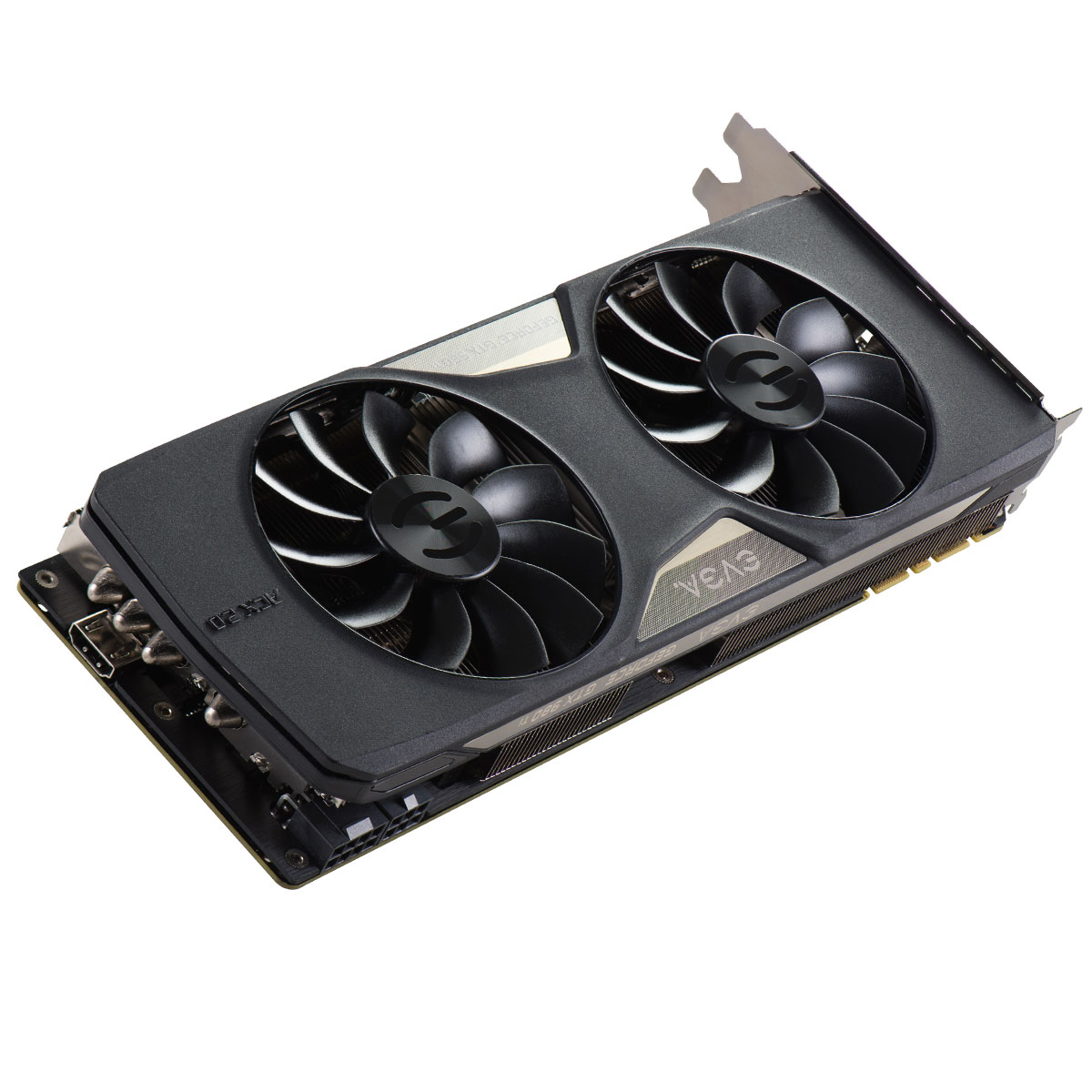 Immagine pubblicata in relazione al seguente contenuto: EVGA lancia la GeForce GTX 980 Ti VR EDITION GAMING (anche ACX 2.0+) | Nome immagine: news23776_GeForce-GTX-980-T-VR-EDITION-GAMING_4.jpg